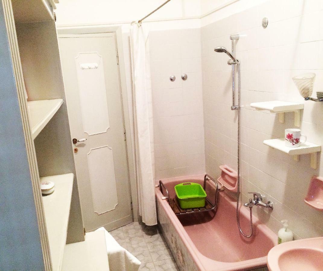 Roma Manuela'S Cozy Guest House Trastevere Εξωτερικό φωτογραφία