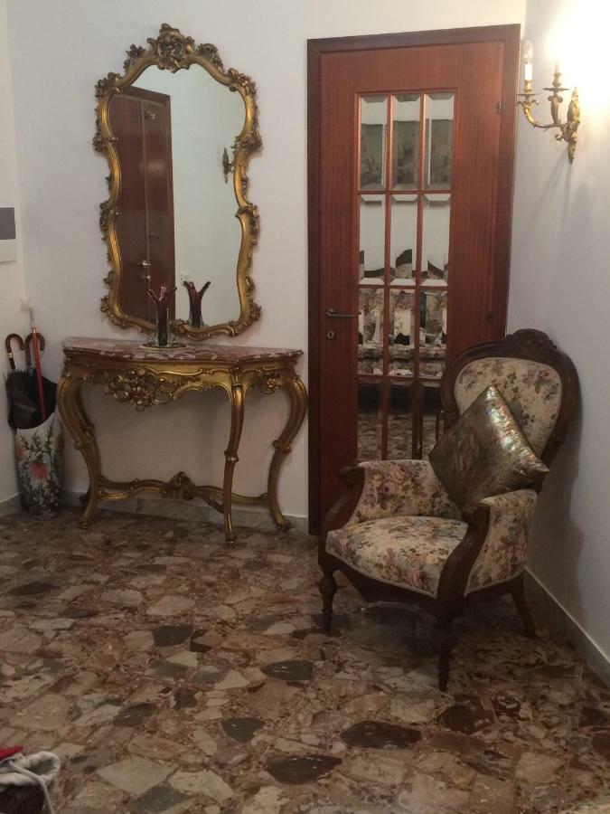 Roma Manuela'S Cozy Guest House Trastevere Εξωτερικό φωτογραφία