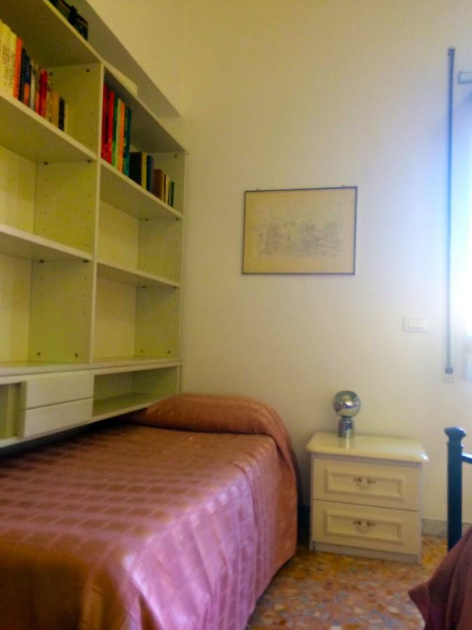 Roma Manuela'S Cozy Guest House Trastevere Εξωτερικό φωτογραφία